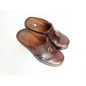 Ariat Womens Clog Shoes Brown Leather Slip On Tassel Round Toe 8 B